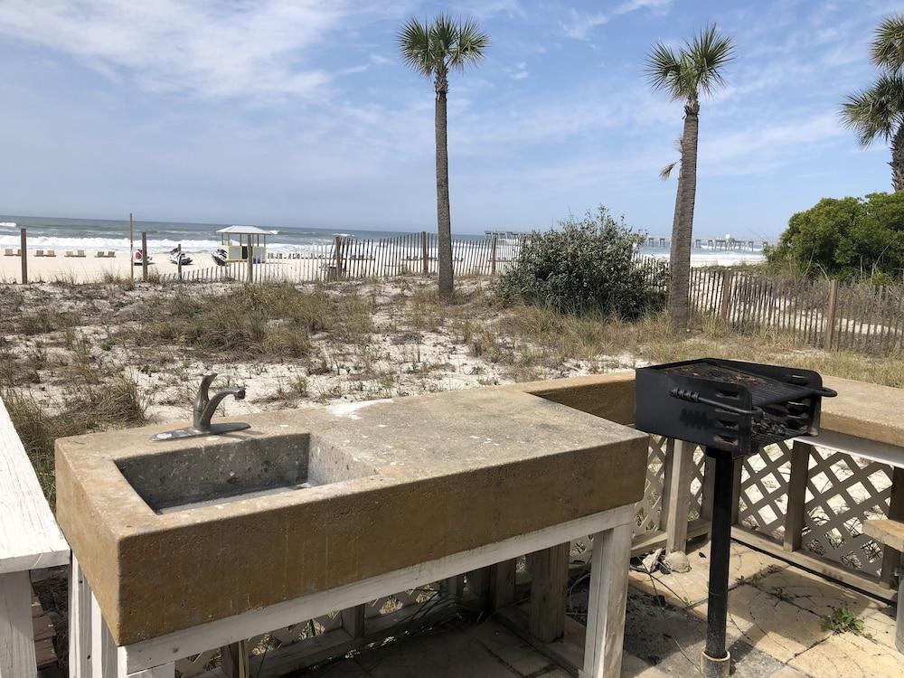 Beach Tower Beachfront Hotel, A By The Sea Resort Panama City Beach Dış mekan fotoğraf